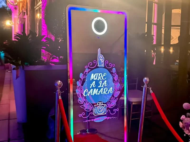 Espejo Mágico Future - Fotomatón en Albacete