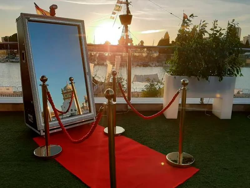 Espejo Mágico - Fotomatón en Albacete